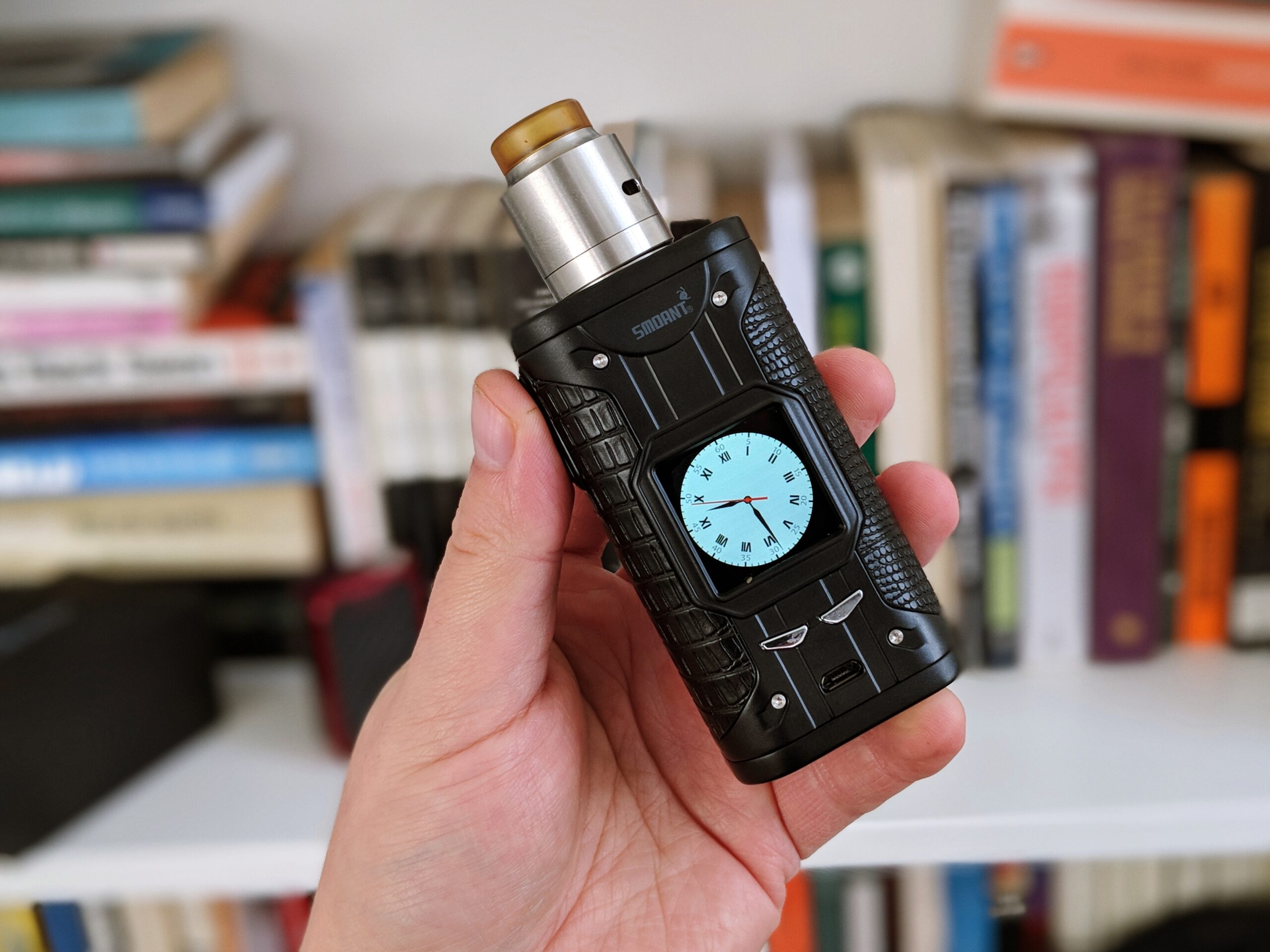 SMOANT Cylon Review: This Mod Means BUSINESS! | Vape Beat