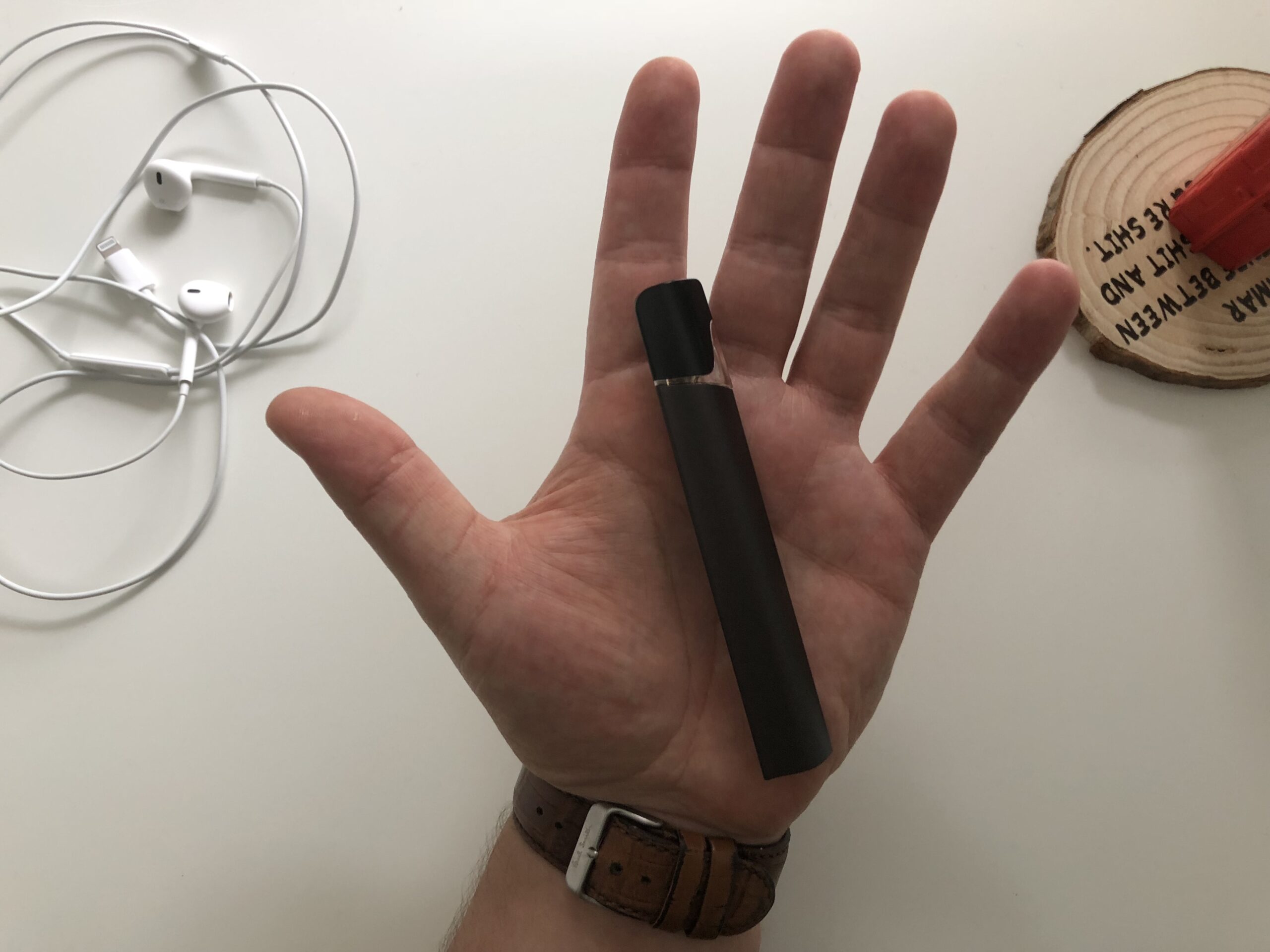 VLADDIN Pod Vape Review: AVE40’s Answer To The JUUL Drops