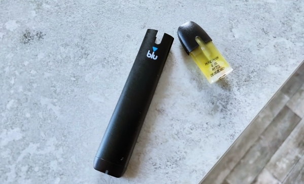 JUUL vs Blu What s The Best Vape Pen Option For 2018