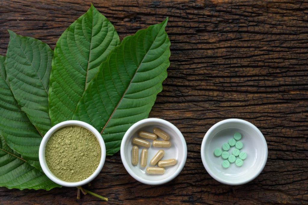 What The Hell Is Kratom? Benefits, Dangers, And A Personal Account