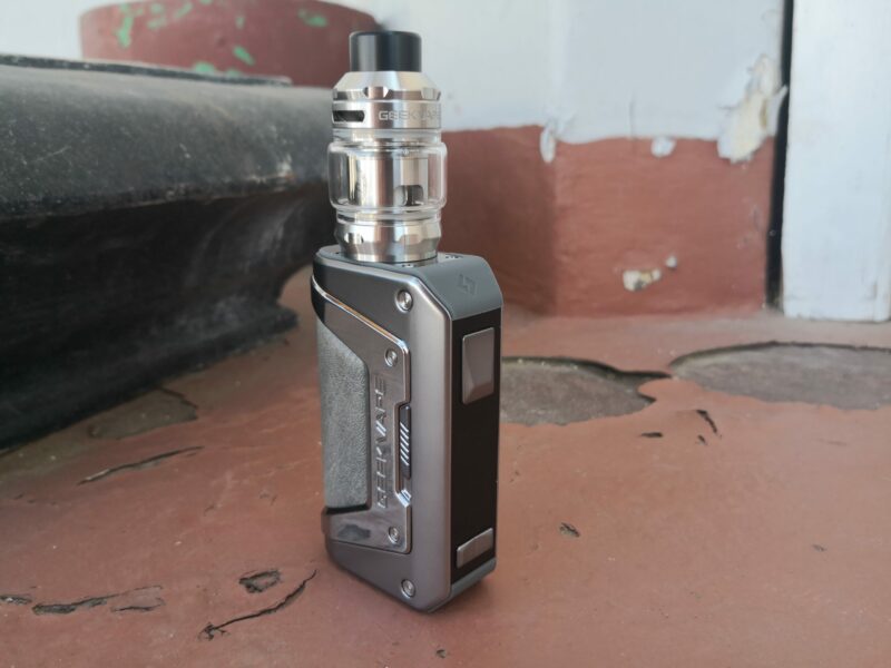 Geekvape L200 Review: The Legend Lives On