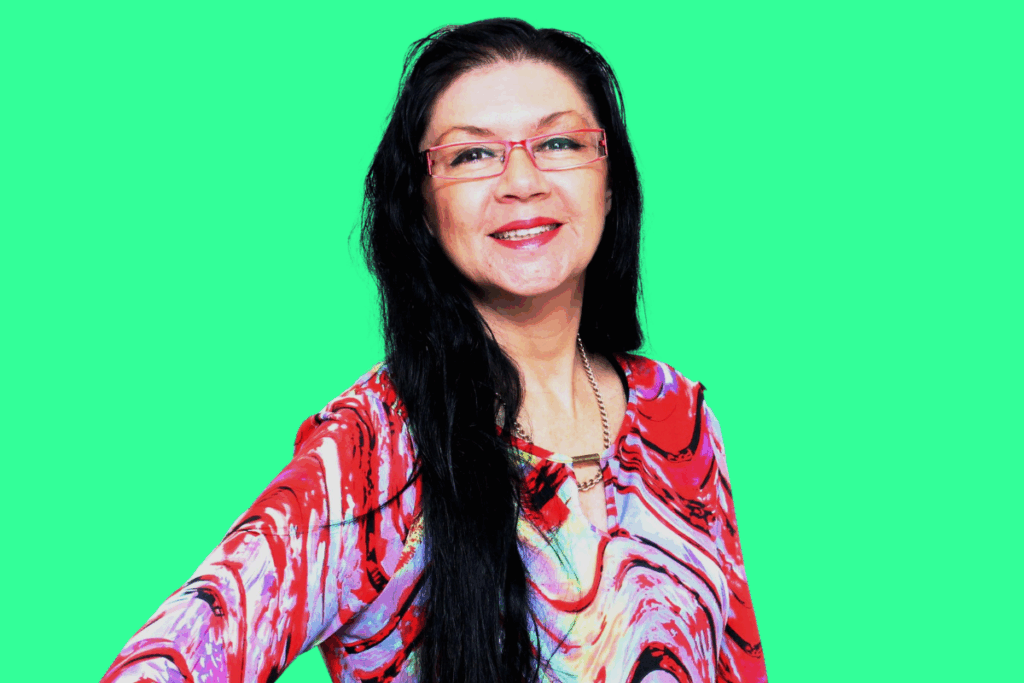 Dr Marewa Glover